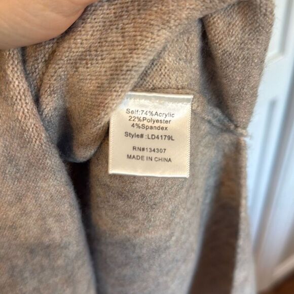 Line & Dot Calli sweater dress size medium - Picture 6 of 11